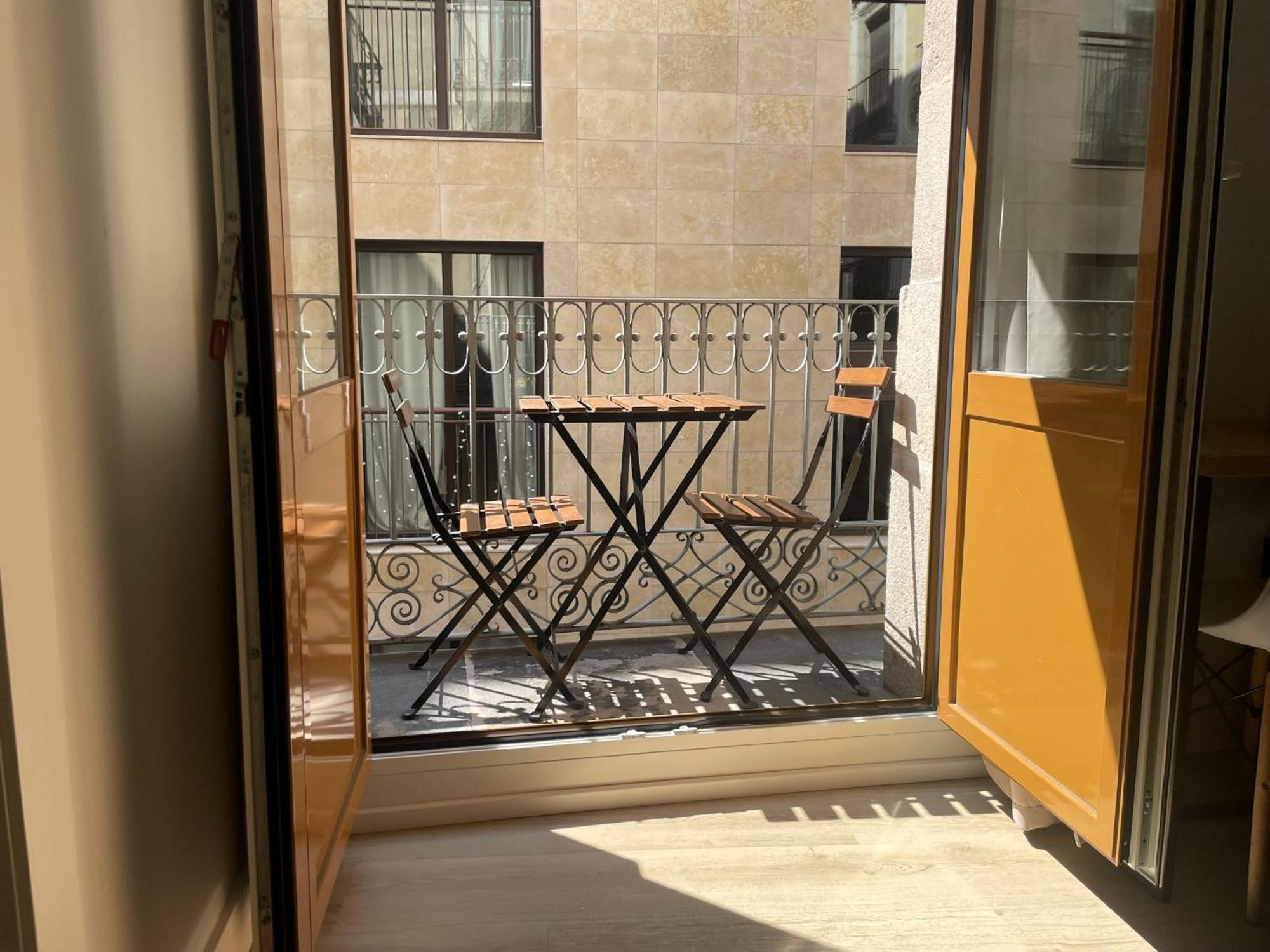 Double Room with Shared Bathroom and Private Shower,1689842386:JPEG